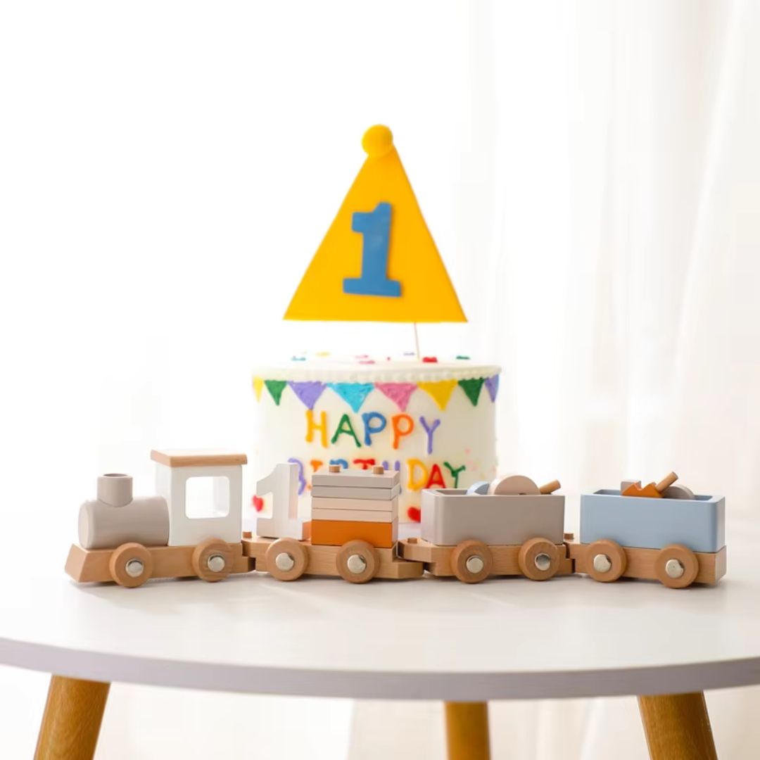 Toddlers Wooden Train Set – learning on track! 1